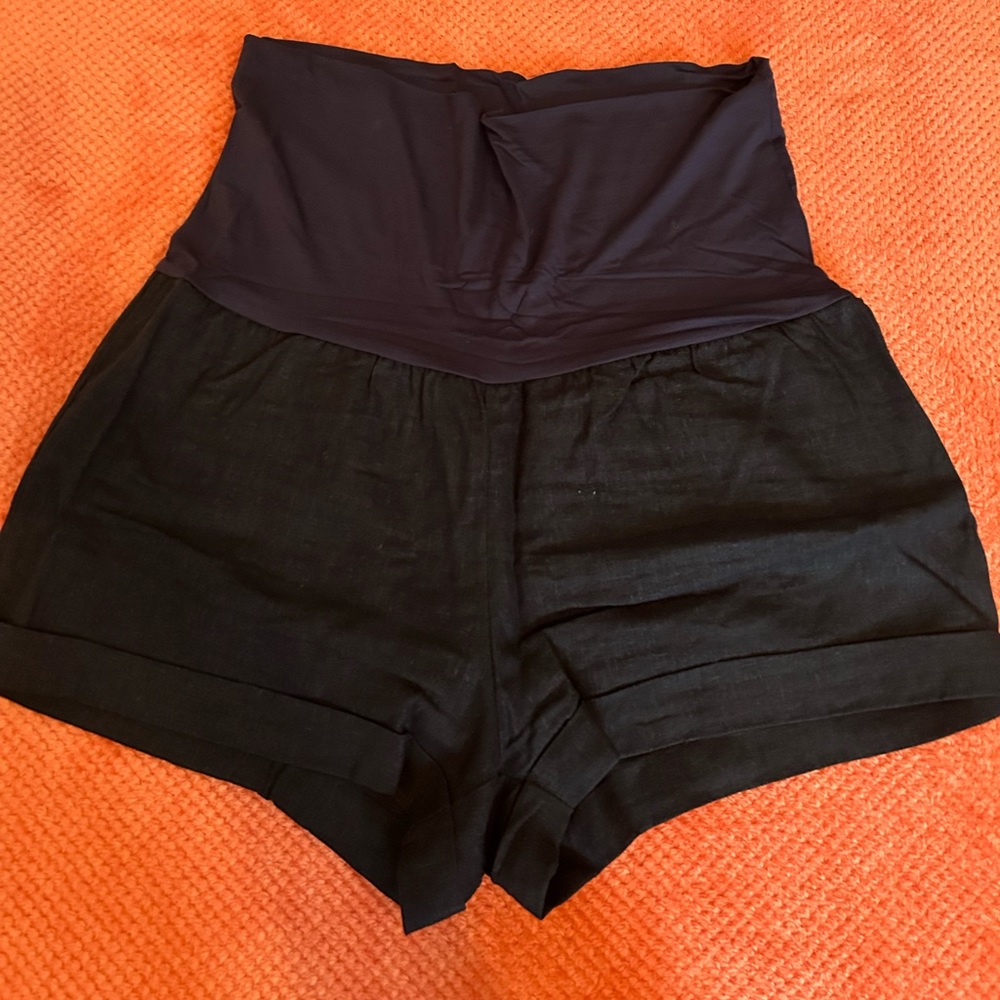 Maternity navy linen shorts